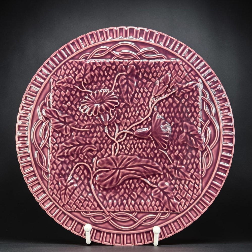 Bordallo Pinheiro Portugal Purple Majolica Morning Glory Floral Plate 9.5inch